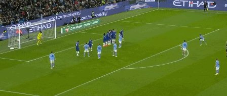 1668037167035083346.gif 曼城.gif